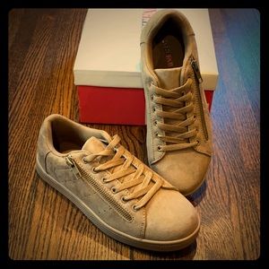 JustFab Sneakers